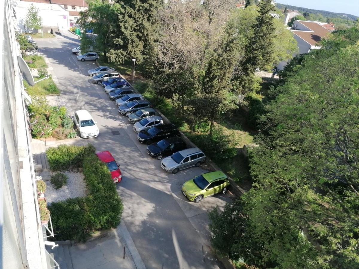 Ferienwohnung Sunny Spot Pula Exterior foto